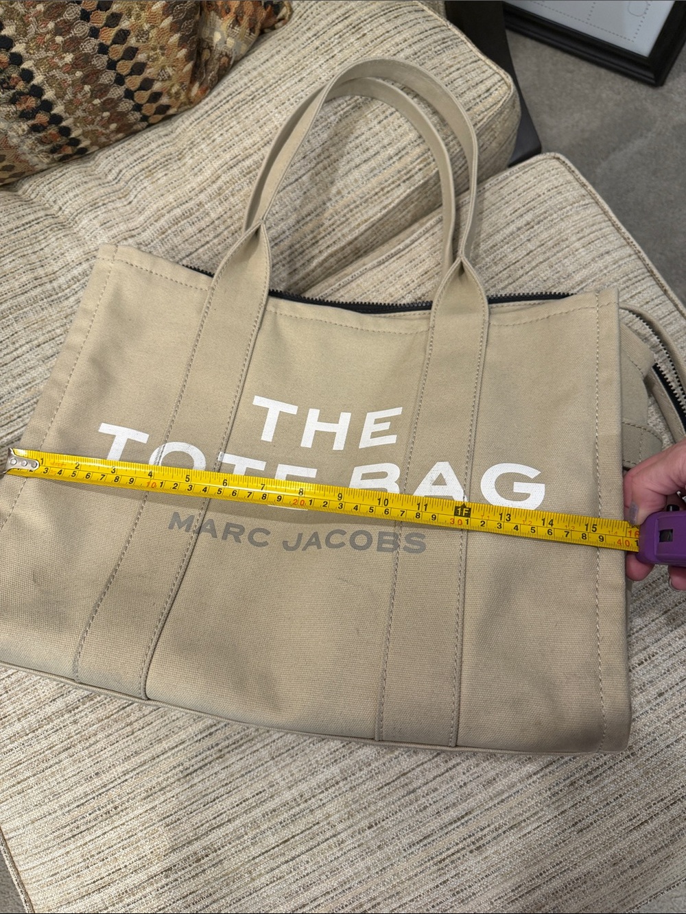Marc Jacobs Canvas Tote Bag in Beige with White Logo - Picture 15 of 16